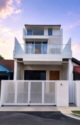 Sembawang Hills Estate (D20), Terrace #581227651
